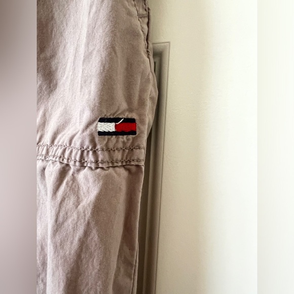 Tommy Hilfiger Khaki Tan Cargo Pants Relaxed Fit - Picture 4 of 5
